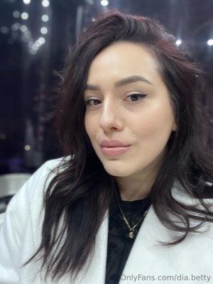 dia betty Nude Leaks OnlyFans Photos #3